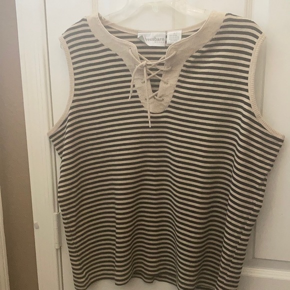 FINAL MARKDOWN Ladies dressbarn top 1x - Picture 1 of 3